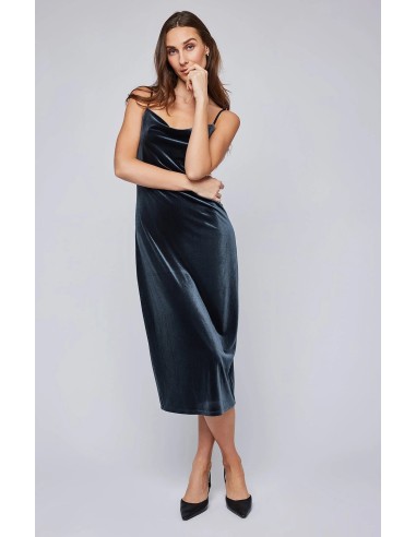 Jolene Velvet Midi Dress les muscles