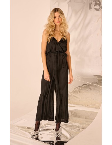 Gaye Satin Wrap Jumpsuit Dans la société mordern