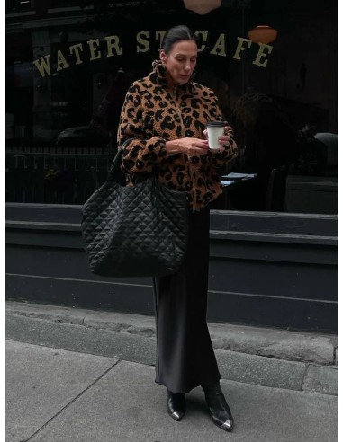 Leopard Sherpa Jacket Voir les baskets