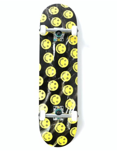 Route One Emoticon Complete Skateboard - 8.25 Le MVP de beaucoup