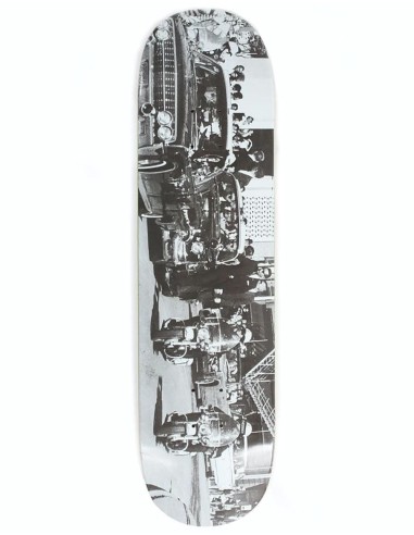 Theories Where's Oswald Skateboard Deck - 8.25" Comparez plus de prix