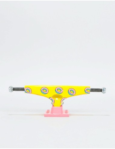 Krux x Odd Future Donut 8.25 Standard Skateboard Trucks (Pair) Comparez et commandez 